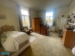 Bedroom- click for photo gallery
